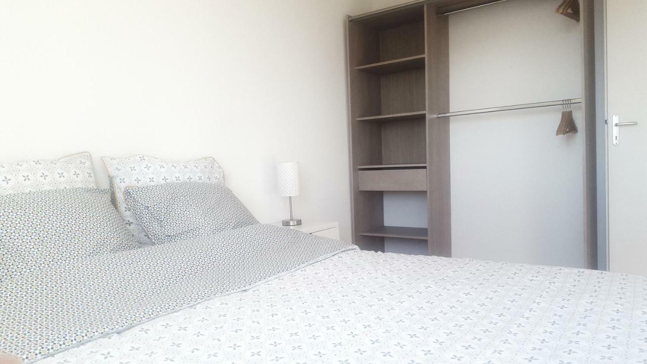 Appartement Sur L'Ile De Nantes - Place De Parking Gratuit Exterior foto